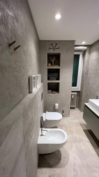 Duca Dei Navigli - Luxury Apartment In Milán Exterior foto